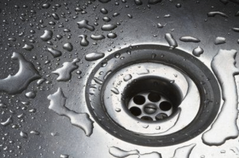 The Real Reason Your Algarve Home Smells Musty: Drainage and Ventilation Issues