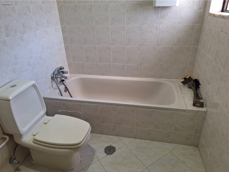 Bathroom Renovation in the Algarve: A Plumber’s Checklist for a Flawless Finish