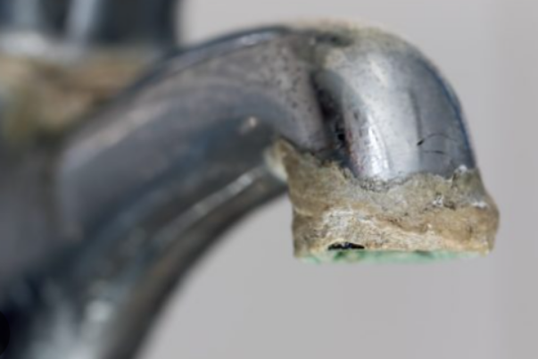Beat Limescale in the Algarve: Protect Your Pipes, Taps & Appliances